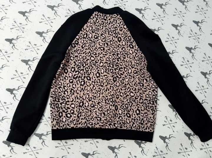 Бомбер кофта на змійці New Look 12-13 років