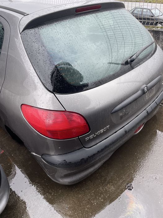 Peugeot 206 para peças
