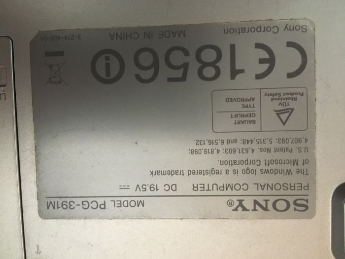 Portátil Sony Vaio PCG-391M para peças - ecrã-dissipador-wifi-etc