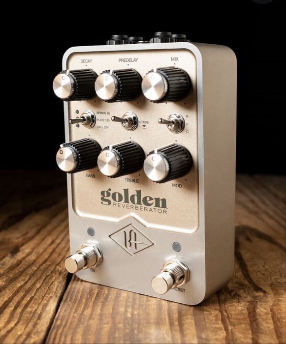 Гітарні педалі ефектів. Boss, Universal Audio, Morley…