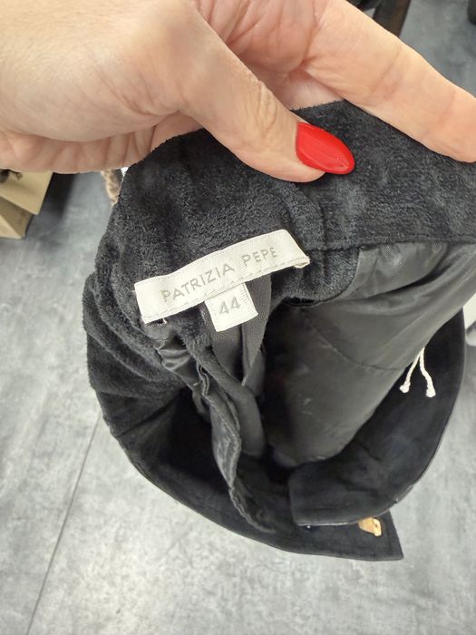 Брендові шкіряні шорти Patrizia Pepe