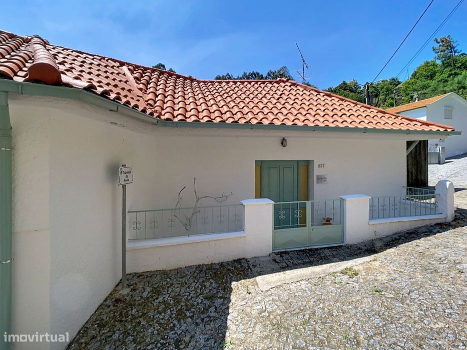 Moradia individual em Queimadela
