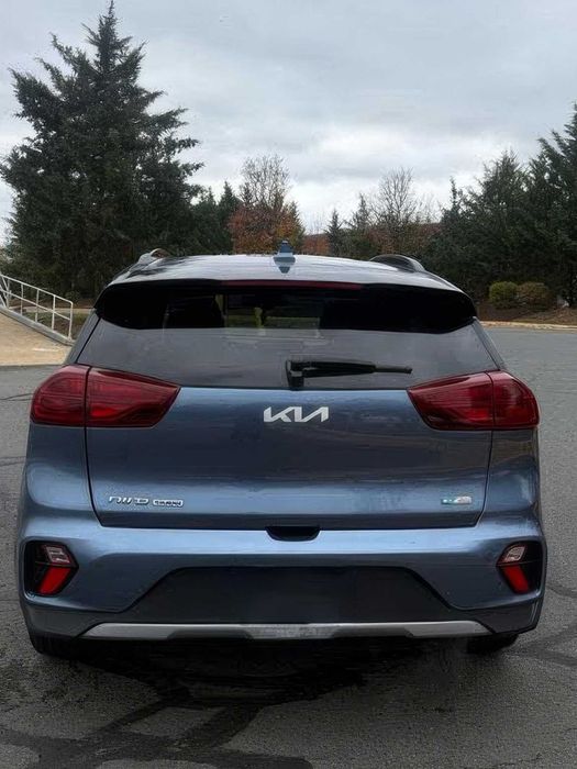 Kia Niro      2023
