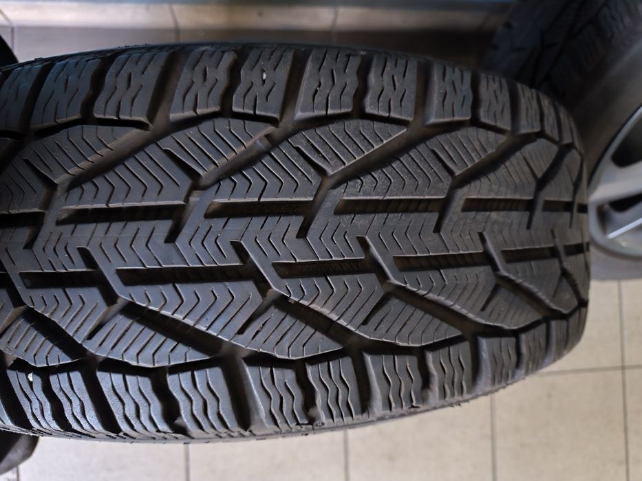 Koła  felgi 17  mazda 6   alu 5x114 stan bdb kpl 4 szt opony zimowe