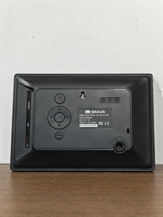 Moldura digital Braun Digiframe