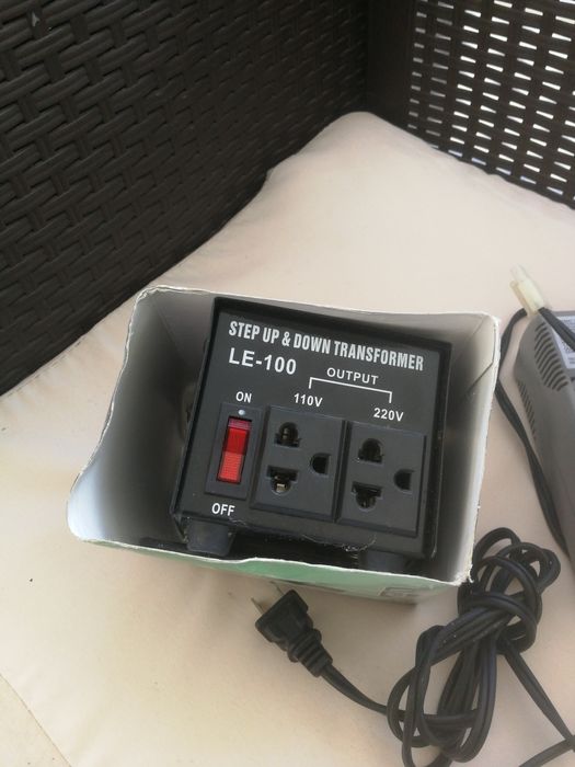 Transformador sistema 110 V para o 220V sistema Português