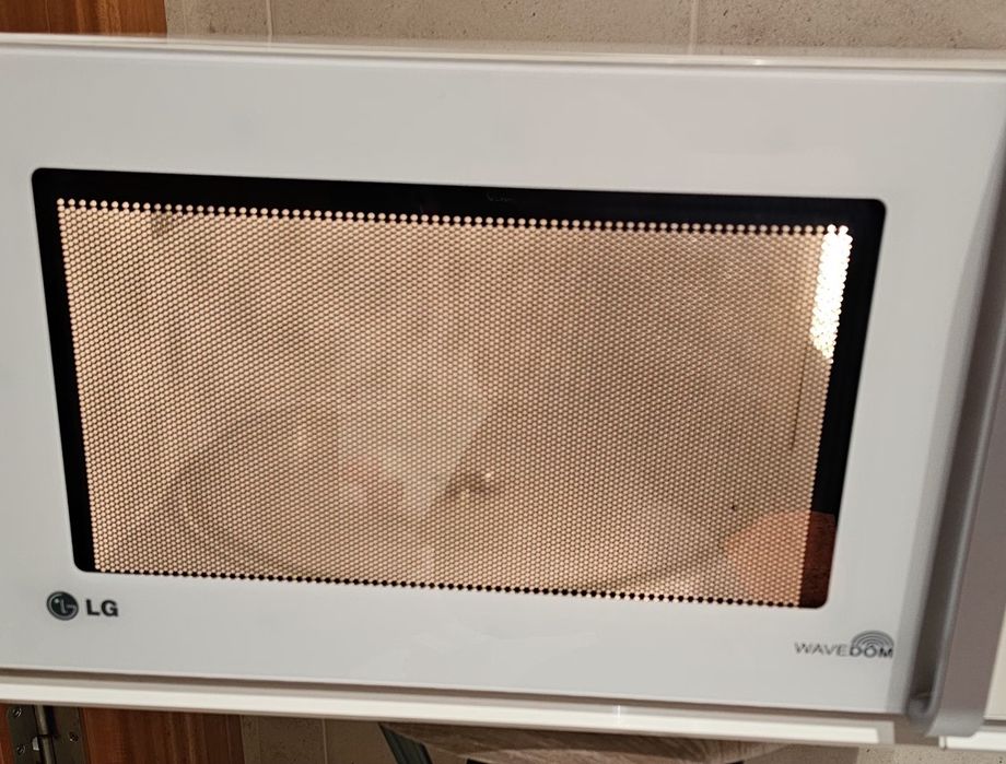 LG Wave Dom 850w microondas