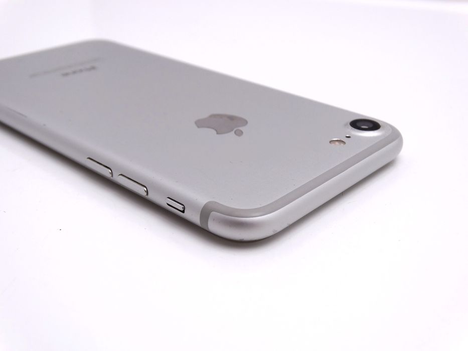 Iphone 7 32 на шнурку