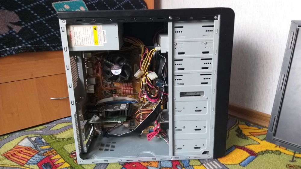 Комп'ютер офісний