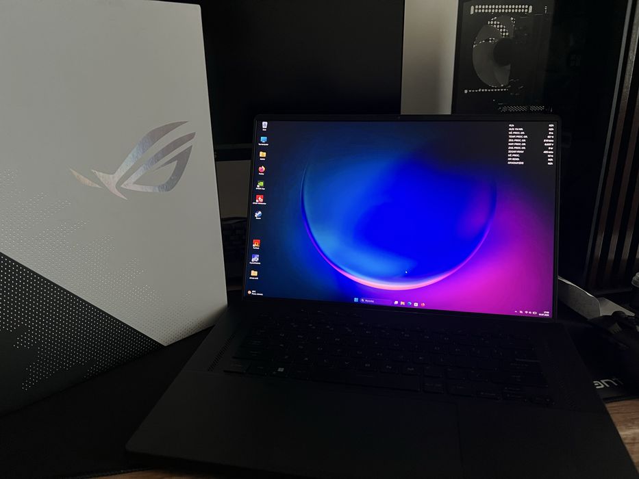 2K ASUS ROG Zephyrus M16 GU603ZE | i9-12900H | RTX 3060 DDR6 | 16GB RAM | Windows 11
