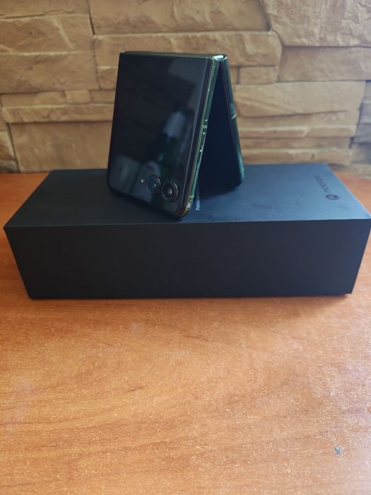 Motorola Razr 50 Ultra 512 GB