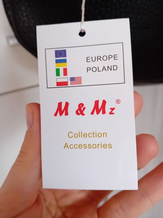 Nowa torebka typu rogal.