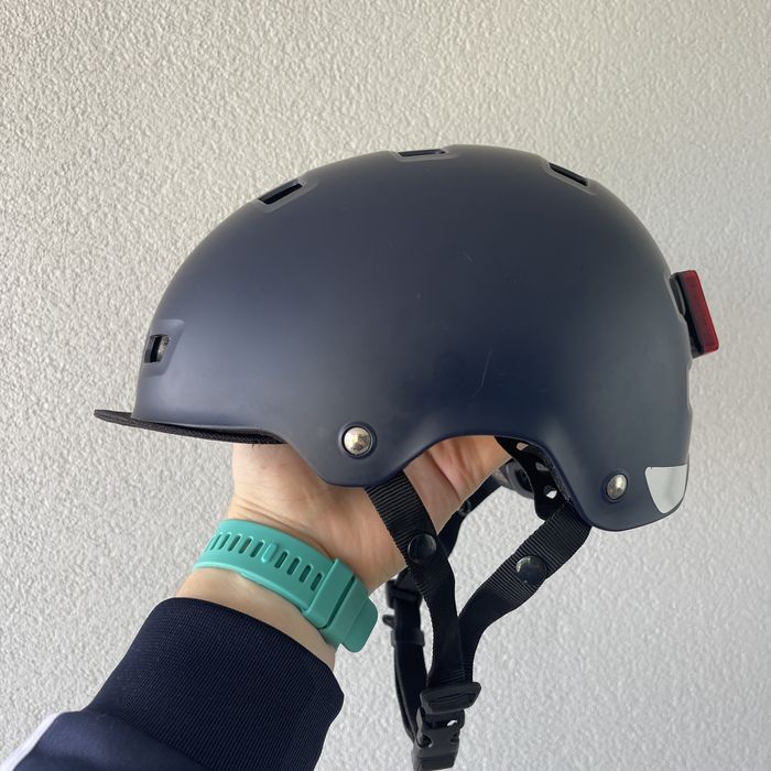 Capacete de bicicleta BTWIN con luz traseiro