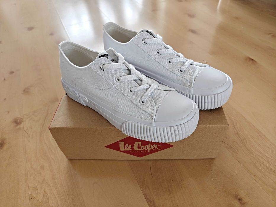Lee Cooper białe trampki damskie r. 40 – stan bardzo dobry