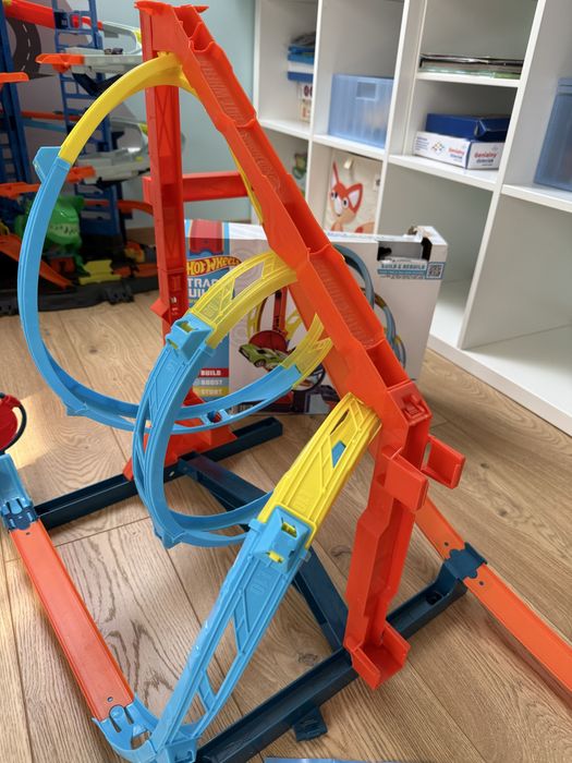 Hot Wheels Track Builder Unlimited Epicka Pętla HDX79