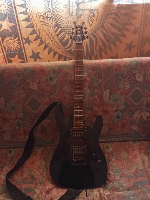 Guitarra elétrica Vendetta