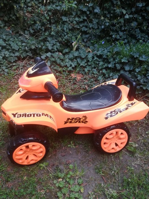 Samochód, quad dla dziecka. Okazja.