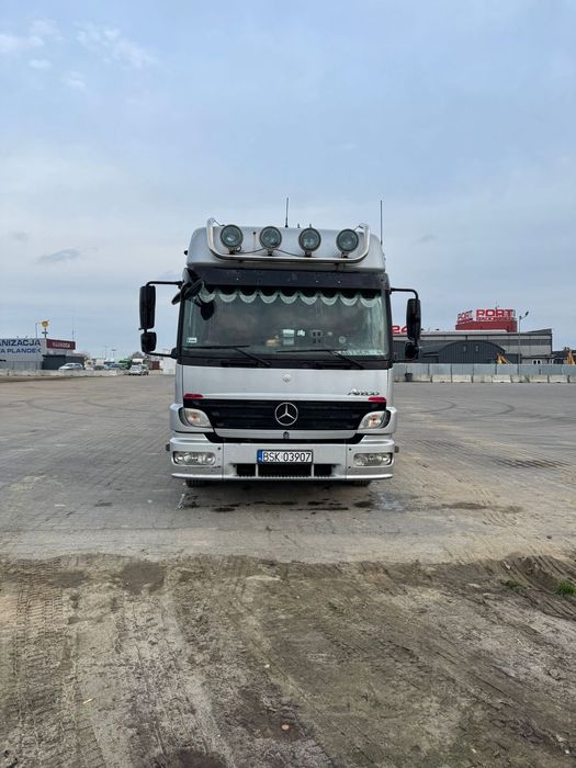 Mercedes-Benz