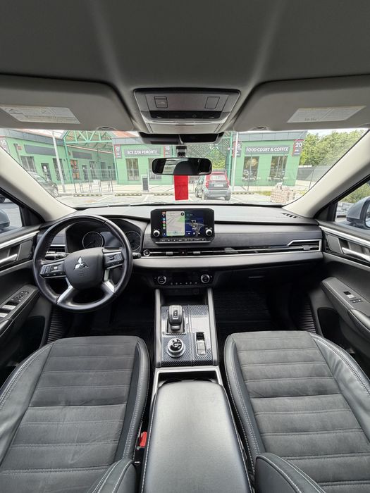Продам чудовий автомобіль, у відмінному стані, 7 місць.