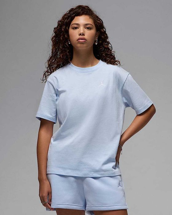 Футболка жіноча Nike Essentials (FN4500-407) ОРИГІНАЛ!