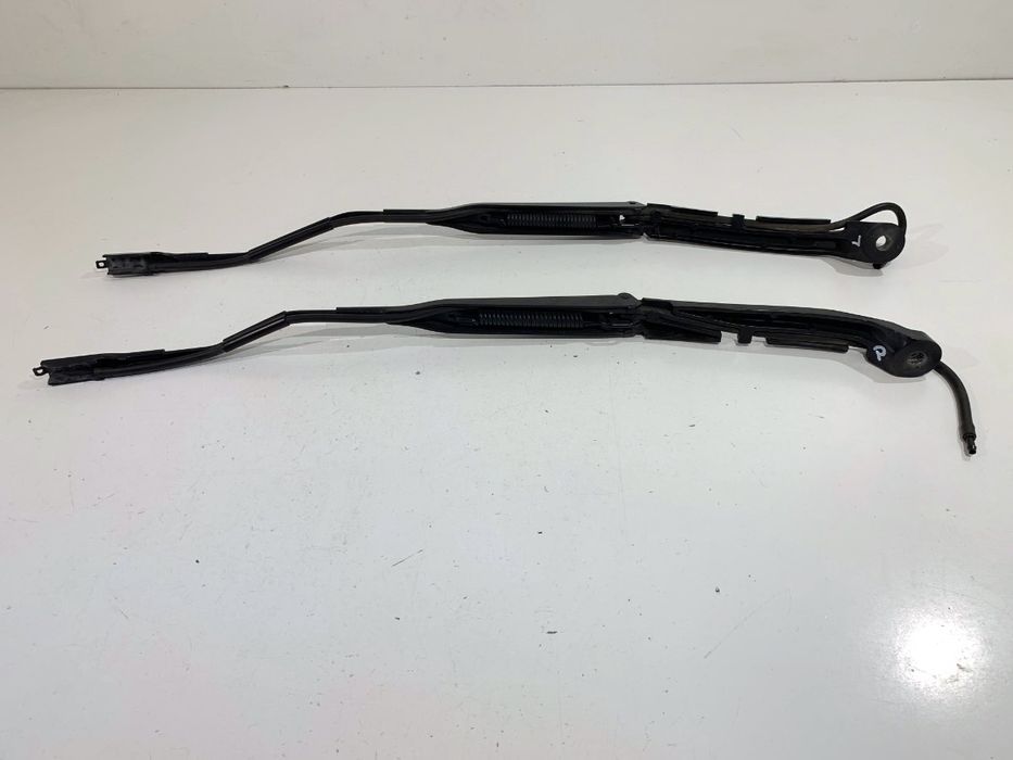 RAMIĘ WYCIERACZKI KOMPLET PRZÓD FORD S-MAX EM2B-17527-CB MOCOWANIE