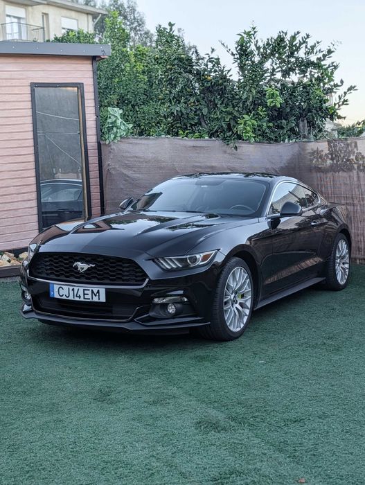 Ford Mustang 2.3T PREMIUM — photo 3