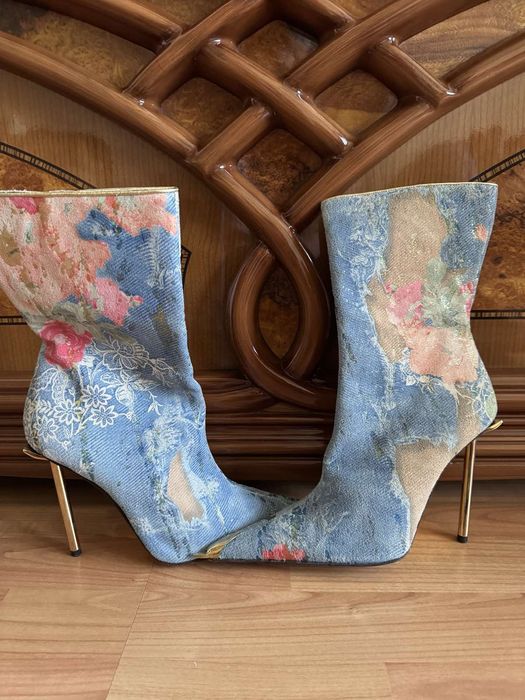 Продаю женскую обувь