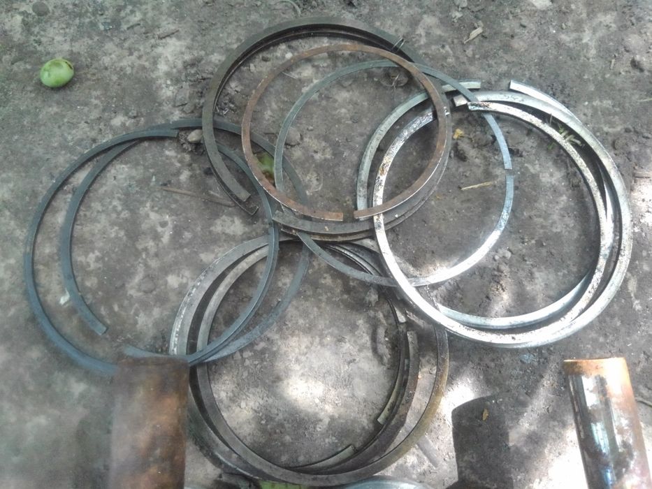 Кільця вкладиші пальці поршень 92мм 83мм 72мм УАЗ ГАЗ 69 51 52 53 ПД10