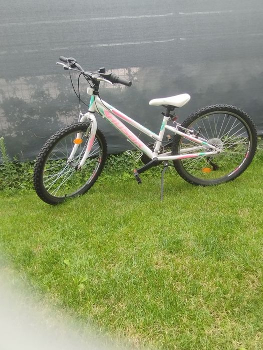 Rower biały w dobrym stanie