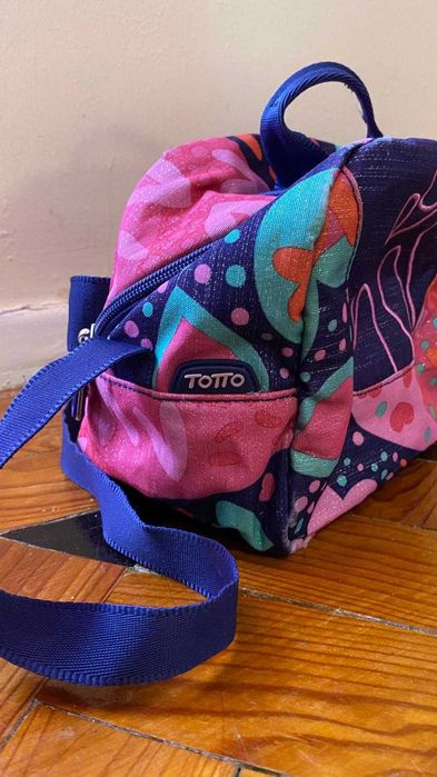 Mochila Totto + lancheira Totto