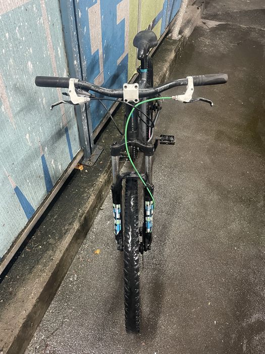Vendo bicicleta btt rockrider 8.1 roda 26