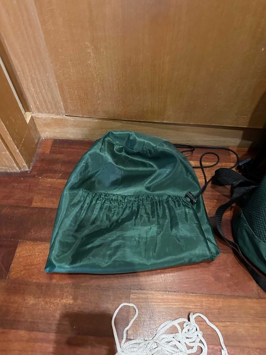 Kit campismo – tenda + saco cama + mochila verde