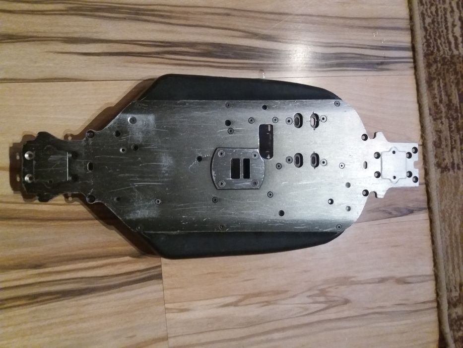 Thunder Tiger st-1 podłoga