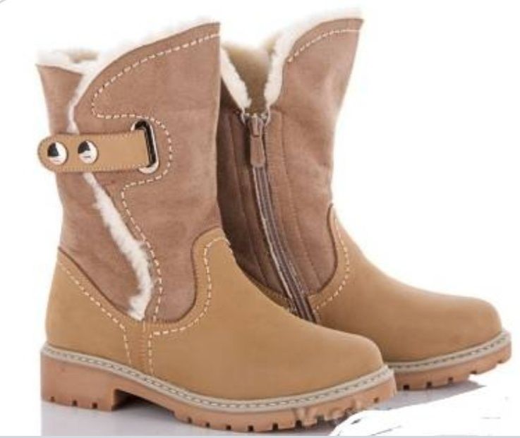 Продам  новые детские зимние сапожки ,на замке