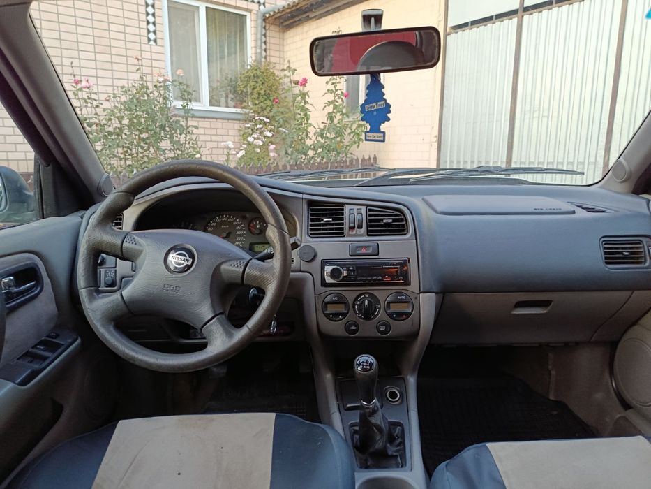 Nissan Primera 2001