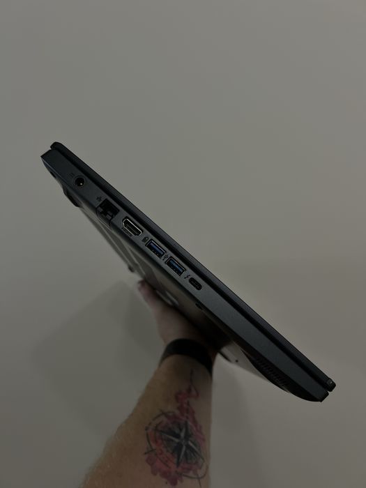 Топовий ігровий ноутбук Acer Aspire 7