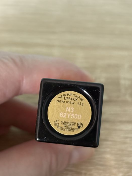 Pomadka Yves Saint Laurent