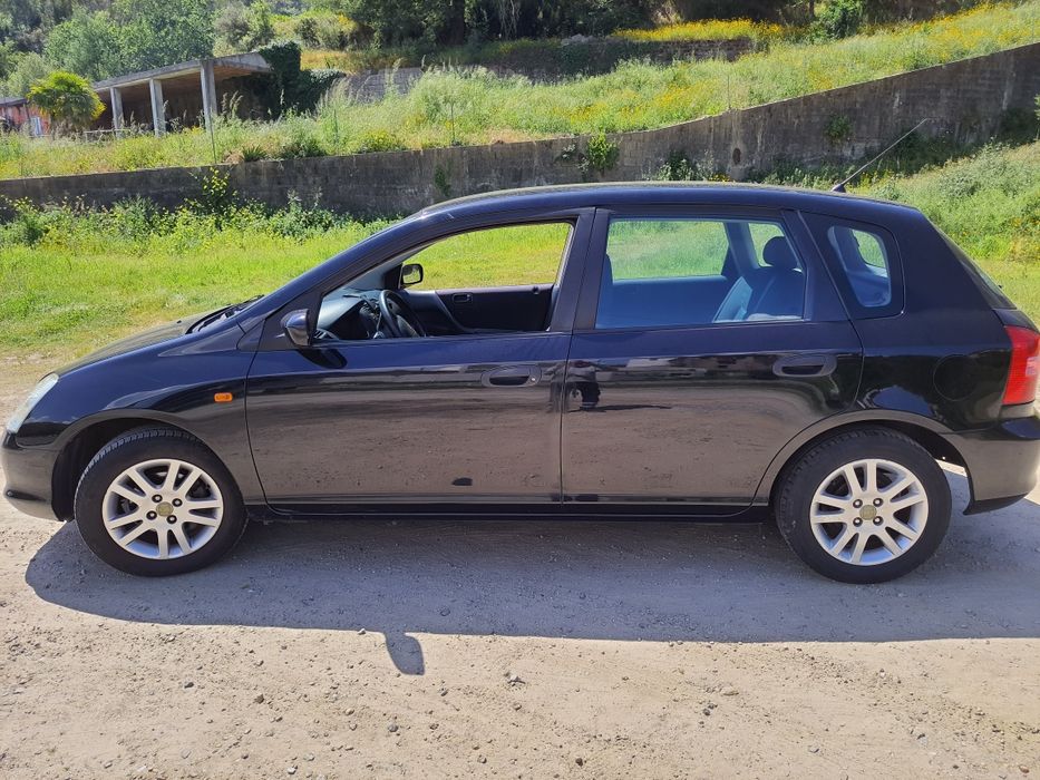 Honda semi novo.