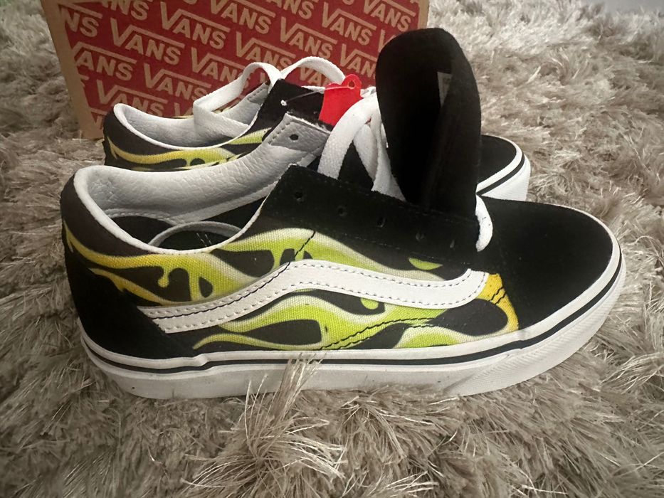 Кеды Vans детские новые р. 32 (19,5 см). Новые яркие кеды в коробке