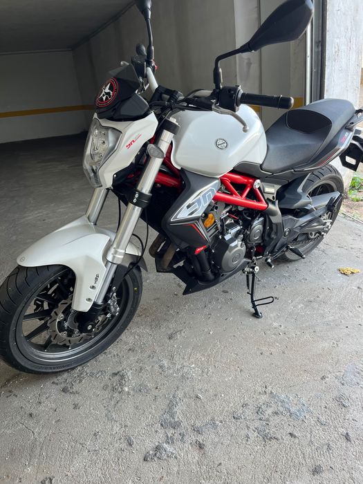 Benelli 302 S como nova