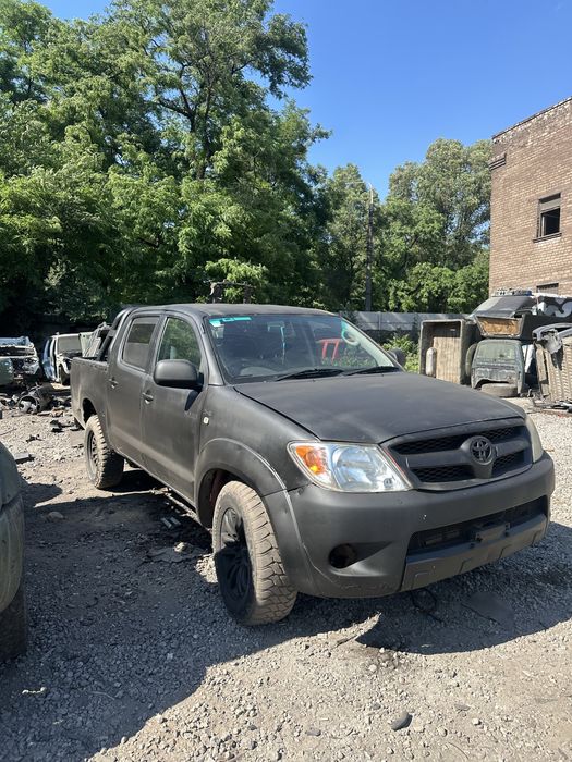 Розборка Шрот toyota hilux 2.5 D-4D разборка