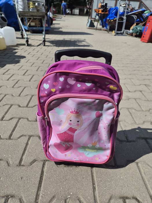 Tornister plecak na kółkach