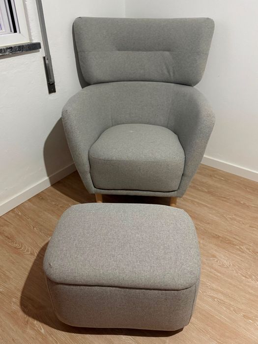 Cadeirão IKEA OSKARSHAMN + Pousa-Pés – Como Novo