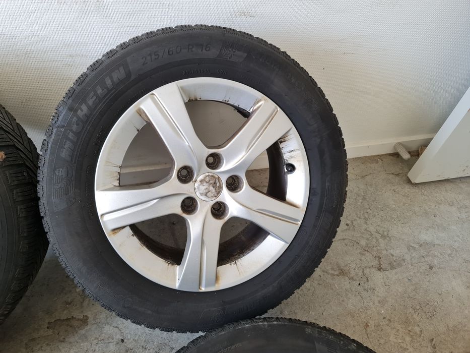 Оригінальні колеса диски Peugeot 508 R16 зимова резина