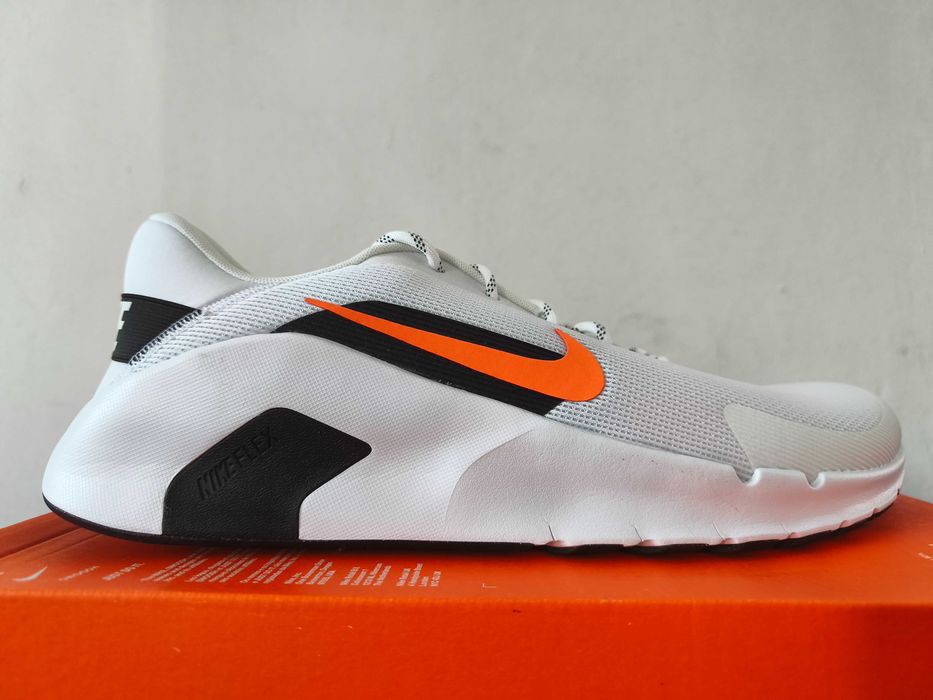 Nike Flex Train nowe 49,5