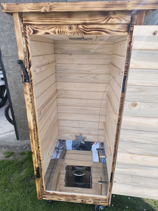 Wędzarnia elektryczna 260l