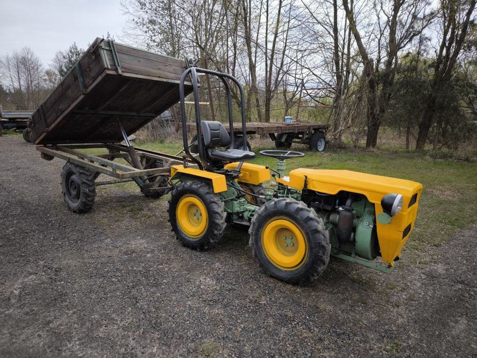 Traktor ogrodniczy Tomo Vinkovic TV420 , rok prod. 1984 , z przyczepą wywrotką i osprzętem