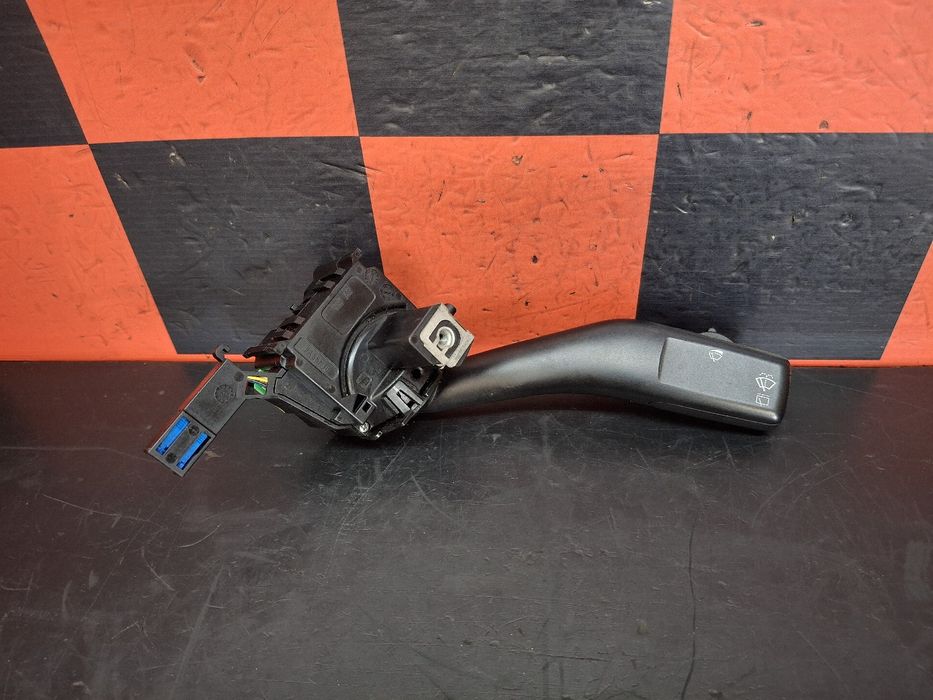 Conjunto / manetes de luzes e limpa vidros VOLKSWAGEN Caddy III (2K, 2