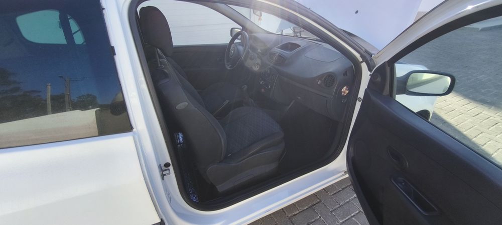Renault Clio 1.5Dci