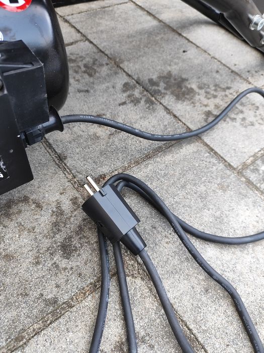 Łuparka Titan 1500wat, 4 tony, rok 2024